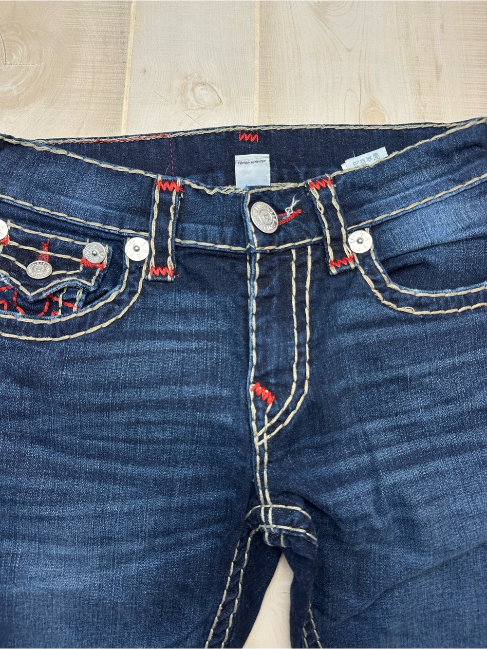 True Religion Women’s Skinny Jeans - Dark Blue with Red White Contrast Stitching - Picture 8 of 13